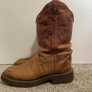 Womens Cowboy Boots. 8. Justin Gypsy